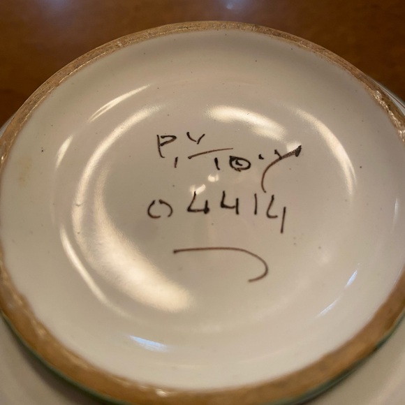 Vintage P.V. Italy Pottery Bowl - Picture 9 of 10